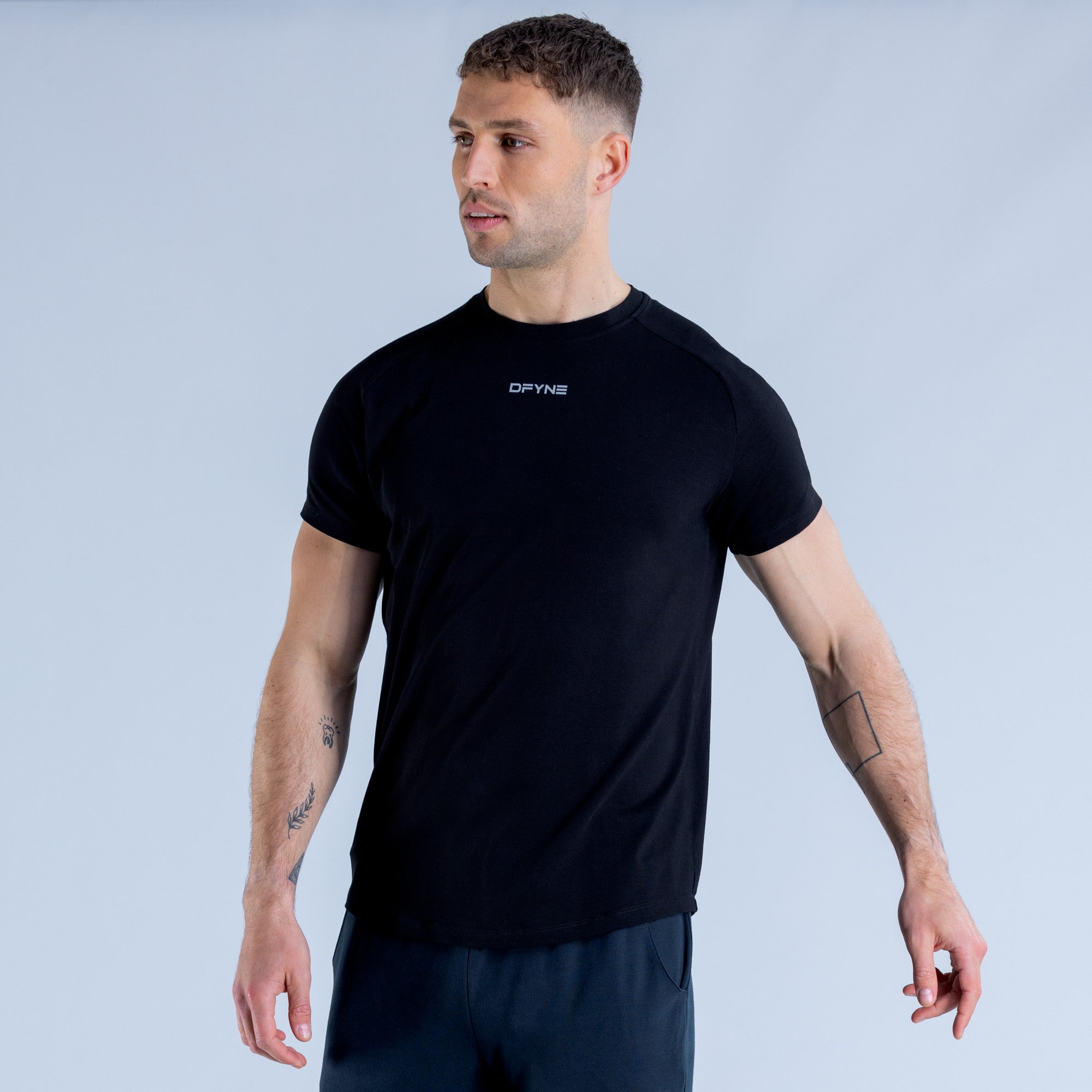 DFYNE Stealth T-Shirt Herr Svarta | 7086342-BK